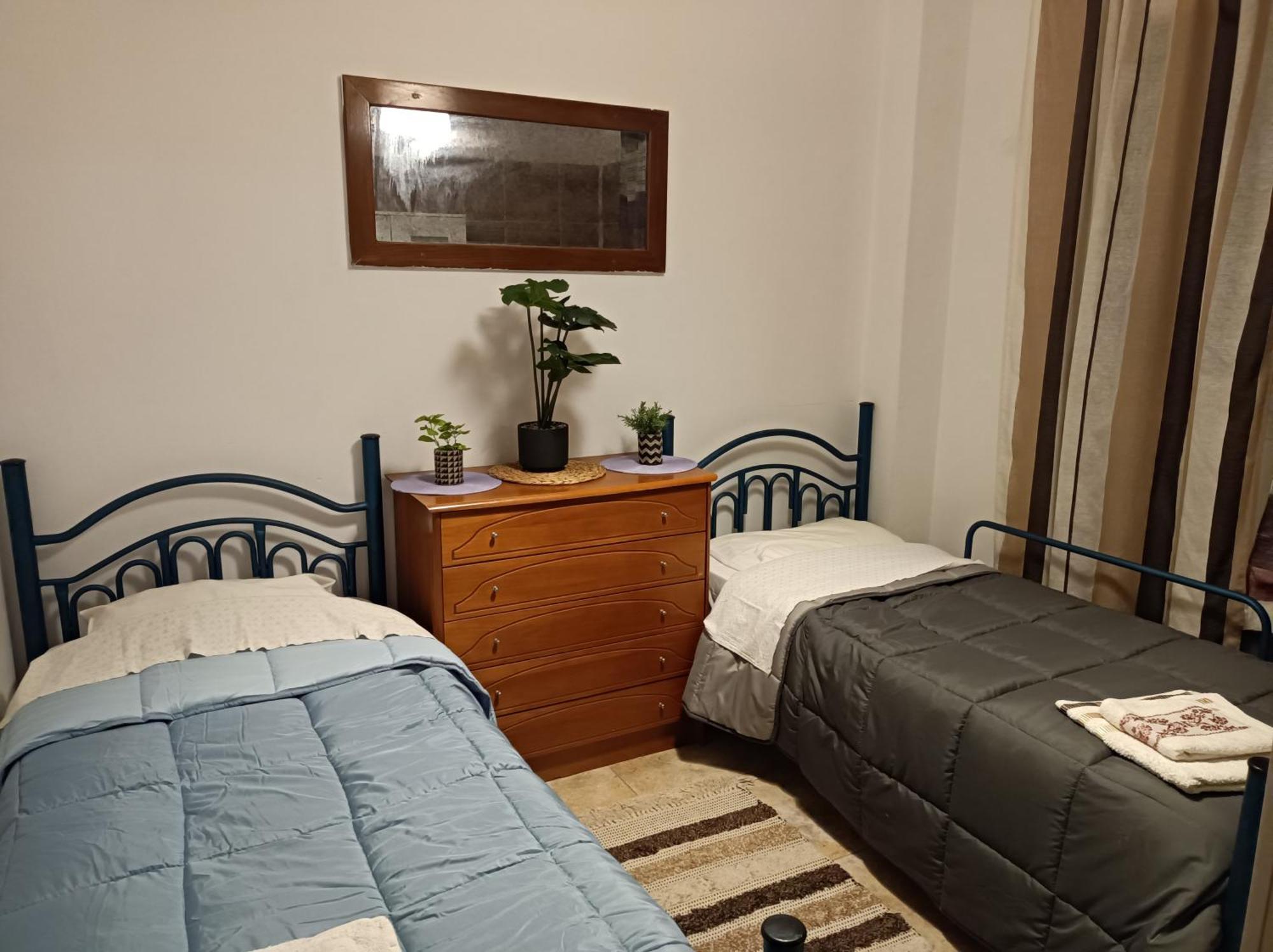 Blue Moon Accommodation 尼亚米卡尼奥纳 外观 照片