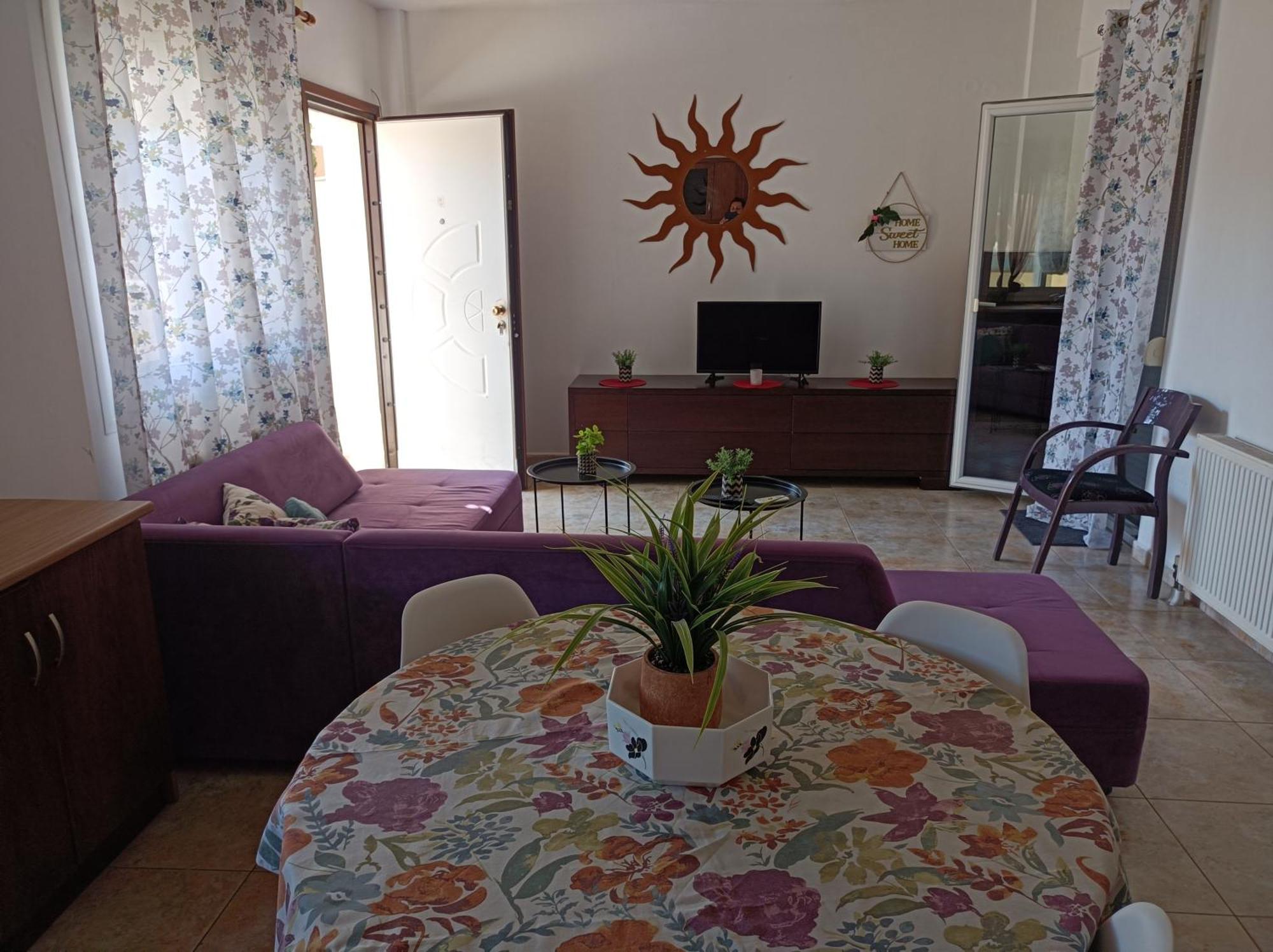 Blue Moon Accommodation 尼亚米卡尼奥纳 外观 照片
