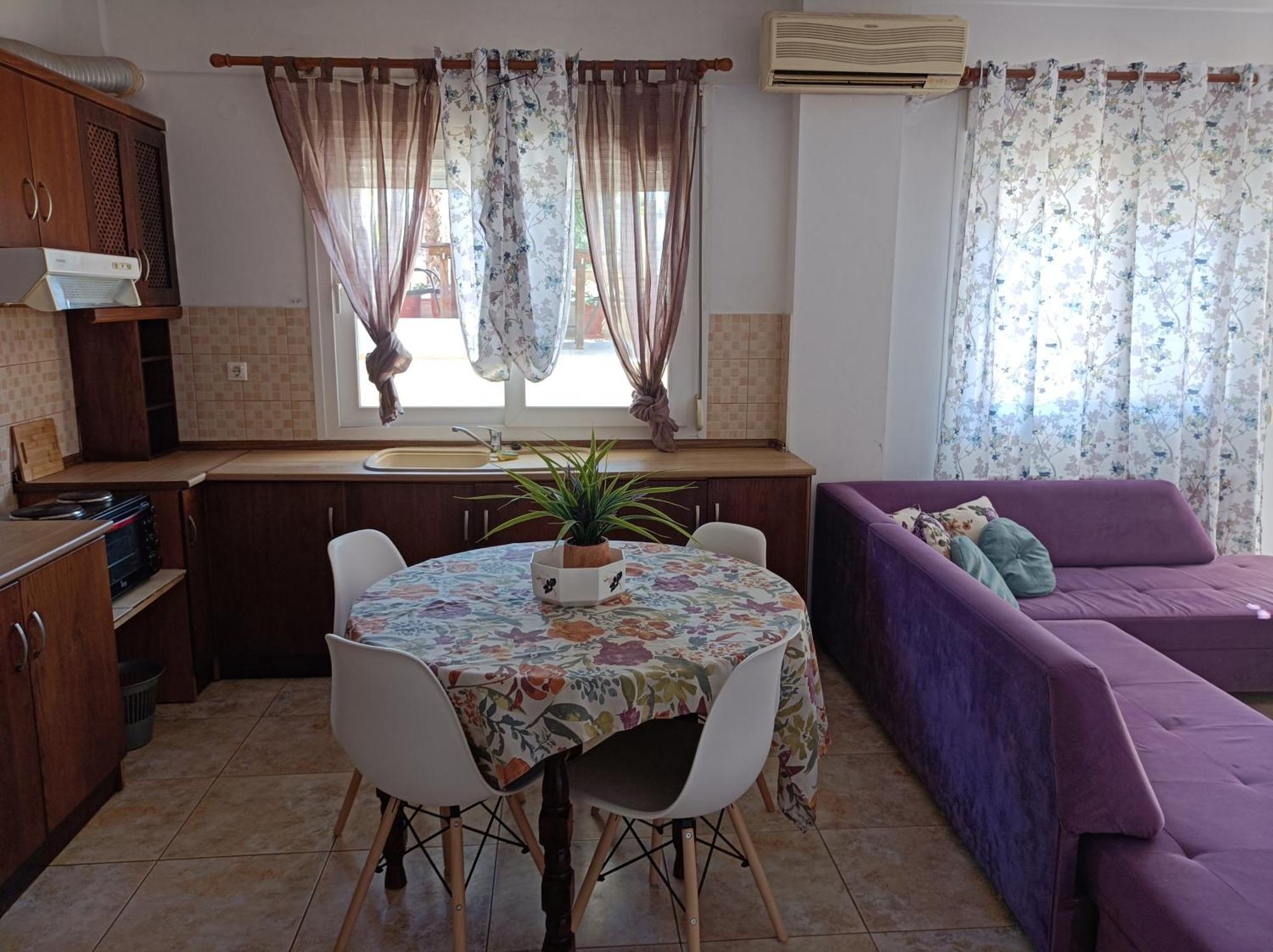 Blue Moon Accommodation 尼亚米卡尼奥纳 外观 照片